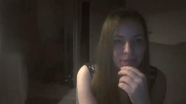 AnnaDiamond1 online show from September 15, 2025, 11:38 pm