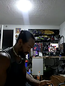 Snapshot of Siriss_boyrag chatting on April 2, 2026, 6:22 am Siriss boyrag online show from April 2, 2026, 6:22 am