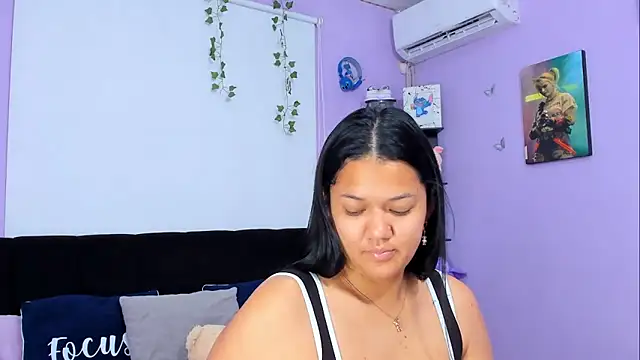 sara mendez2 online show from January 13, 2025, 11:17 pm