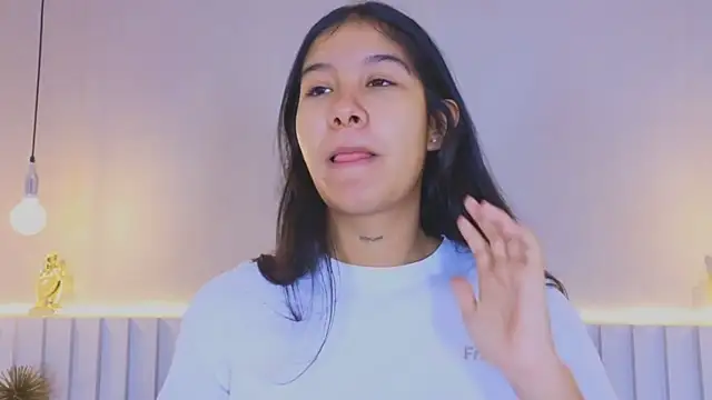 Aida moreno online show from October 26, 2025, 11:38 am