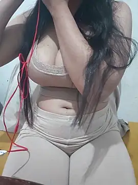 Snapshot of Liyan- chatting on January 6, 2026, 10:34 pm Liyan- online show from January 6, 2026, 10:34 pm