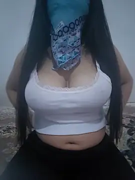 Snapshot of Liyan- chatting on January 10, 2026, 9:52 pm Liyan- online show from January 10, 2026, 9:52 pm