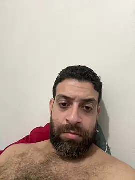 Snapshot of CarlosBeard4 chatting on February 3, 2026, 11:21 pm CarlosBeard4 online show from February 3, 2026, 11:21 pm