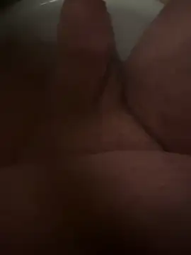 Snapshot of Fjome chatting on October 26, 2025, 9:42 pm Fjome online show from October 26, 2025, 9:42 pm