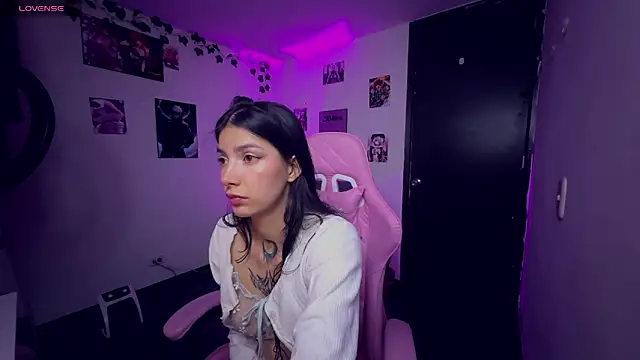 cami mila9 online show from April 6, 2026, 4:57 am