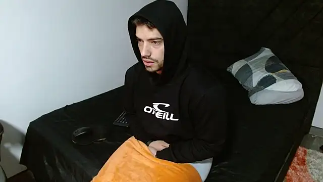 Ian Daviz online show from February 3, 2026, 10:09 am