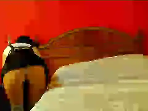 Snapshot of KRYZTALYNXXX chatting on February 6, 2026, 1:47 pm KRYZTALYNXXX online show from February 6, 2026, 1:47 pm