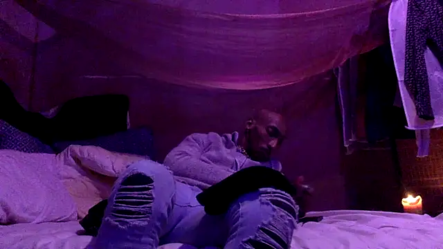 Snapshot of JdLove1 chatting on March 5, 2025, 7:05 am JdLove1 online show from March 5, 2025, 7:05 am