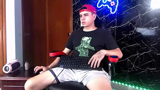 maty hardx online show from December 10, 2024, 7:00 pm