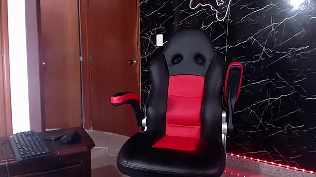 maty hardx online show from January 27, 2025, 4:43 pm