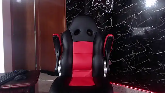 maty hardx online show from February 3, 2025, 9:19 am