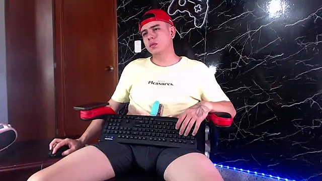 maty hardx online show from February 17, 2025, 3:53 pm