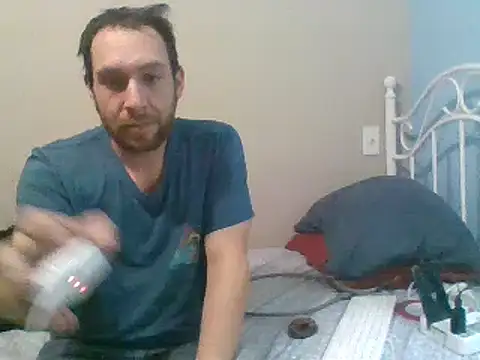 Snapshot of SmokingSloth chatting on February 10, 2025, 11:45 pm SmokingSloth online show from February 10, 2025, 11:45 pm