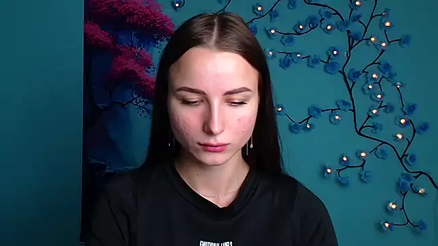 Eva Janee online show from October 17, 2025, 5:21 am