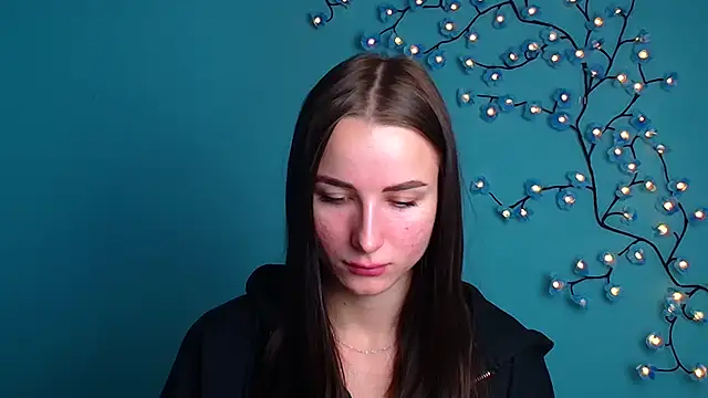 Eva Janee online show from October 23, 2025, 5:40 am