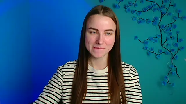 Snapshot of Eva_Janee chatting on April 1, 2026, 5:30 am Eva Janee online show from April 1, 2026, 5:30 am