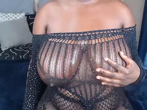 Snapshot of BlackJaguar30 chatting on March 18, 2025, 5:52 am BlackJaguar30 online show from March 18, 2025, 5:52 am