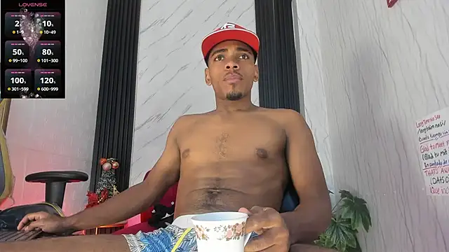 Snapshot of Jack_Muscles69_ chatting on January 2, 2025, 1:19 pm Jack Muscles69 online show from January 2, 2025, 1:19 pm