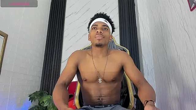 Snapshot of Jack_Muscles69_ chatting on January 30, 2025, 10:40 am Jack Muscles69 online show from January 30, 2025, 10:40 am