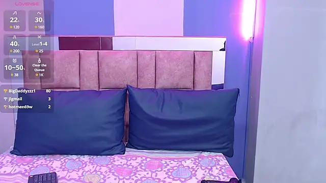 Snapshot of EvaaLovia1 chatting on January 12, 2025, 5:56 am EvaaLovia1 online show from January 12, 2025, 5:56 am