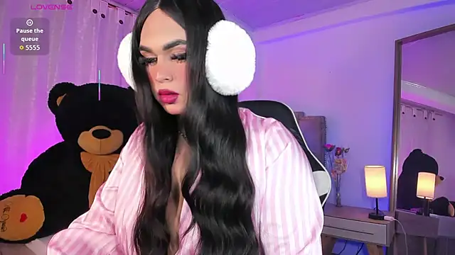 Snapshot of alexia_mattel chatting on September 20, 2025, 10:38 am alexia mattel online show from September 20, 2025, 10:38 am