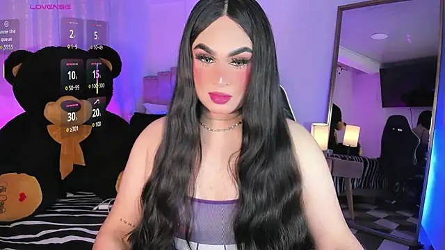 Snapshot of alexia_mattel chatting on September 26, 2025, 12:03 am alexia mattel online show from September 26, 2025, 12:03 am