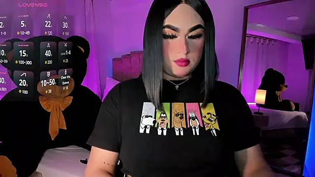 Snapshot of alexia_mattel chatting on November 19, 2025, 10:54 pm alexia mattel online show from November 19, 2025, 10:54 pm