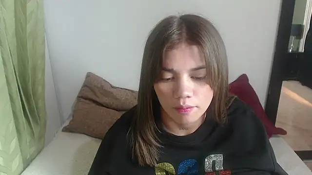 Snapshot of Gissel_Angel chatting on January 28, 2025, 11:28 pm Gissel Angel online show from January 28, 2025, 11:28 pm