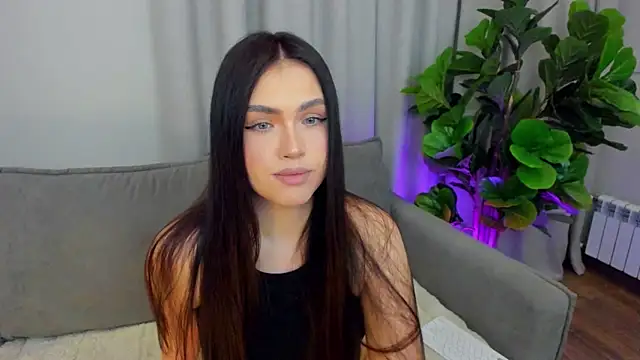 Snapshot of sexyangeloux chatting on April 11, 2026, 9:52 pm sexyangeloux online show from April 11, 2026, 9:52 pm