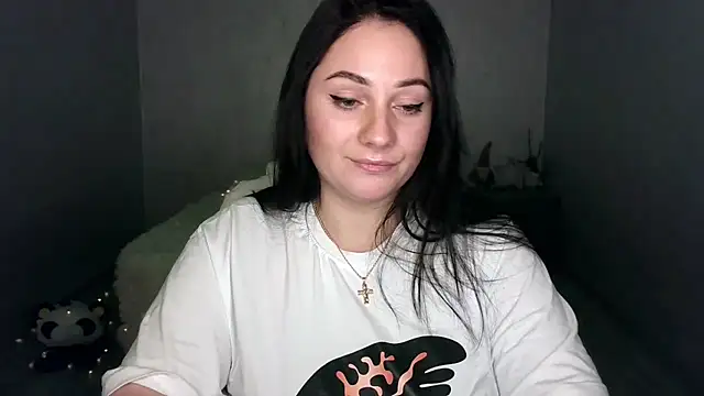 Emelyblum online show from March 1, 2025, 6:24 am