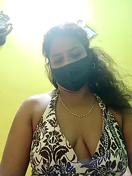 Snapshot of Sexyranibhabhi chatting on February 16, 2025, 1:47 am Sexyranibhabhi online show from February 16, 2025, 1:47 am