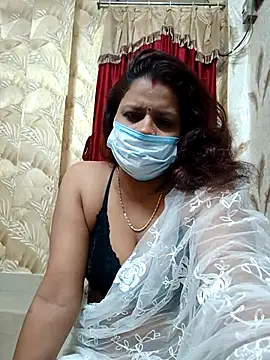 Snapshot of Sexyranibhabhi chatting on February 17, 2025, 1:32 pm Sexyranibhabhi online show from February 17, 2025, 1:32 pm