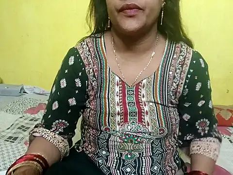 Snapshot of Sexyranibhabhi chatting on October 11, 2025, 2:15 pm Sexyranibhabhi online show from October 11, 2025, 2:15 pm