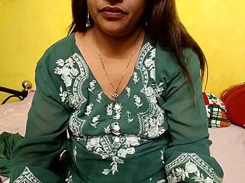 Sexyranibhabhi online show from December 1, 2025, 4:12 pm
