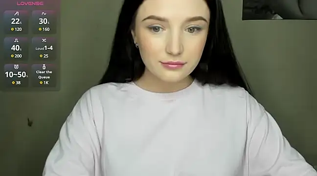 Snapshot of EvaaMillerr99 chatting on December 18, 2024, 1:56 pm EvaaMillerr99 online show from December 18, 2024, 1:56 pm