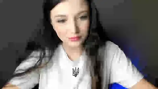 Snapshot of EvaaMillerr99 chatting on February 24, 2025, 9:31 pm EvaaMillerr99 online show from February 24, 2025, 9:31 pm