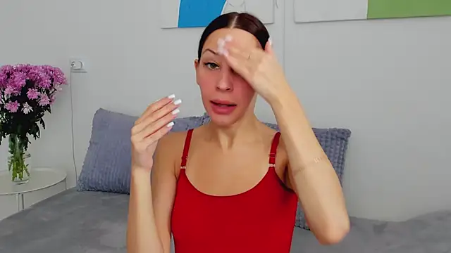 SelenaRousey online show from February 15, 2026, 7:51 am