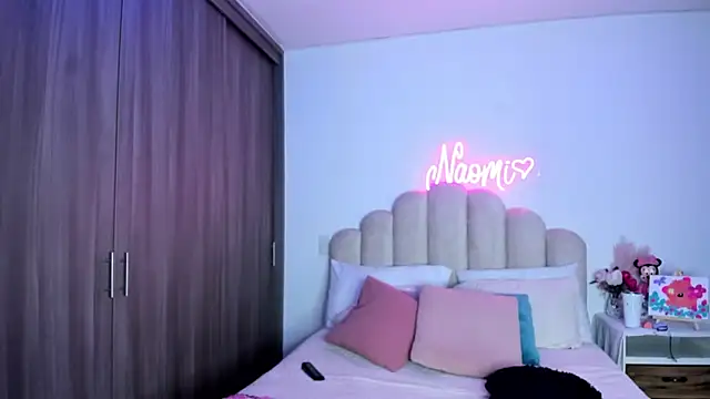 NaomiAsha online show from February 3, 2026, 11:21 pm