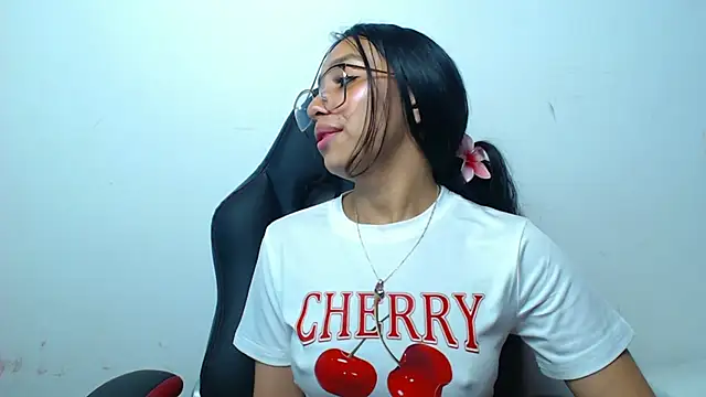 Snapshot of Stefanygp chatting on March 5, 2025, 3:07 pm Stefanygp online show from March 5, 2025, 3:07 pm