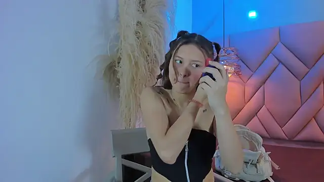 AngelaaCute  online show from February 8, 2025, 12:28 pm