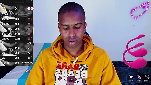 mrjhon26 online show from March 15, 2025, 3:07 am