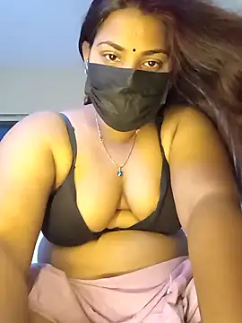 Hotmilfxox online show from March 4, 2025, 2:38 am