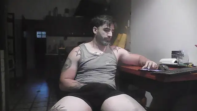 Snapshot of ozzypsico13 chatting on November 23, 2025, 10:31 pm ozzypsico13 online show from November 23, 2025, 10:31 pm