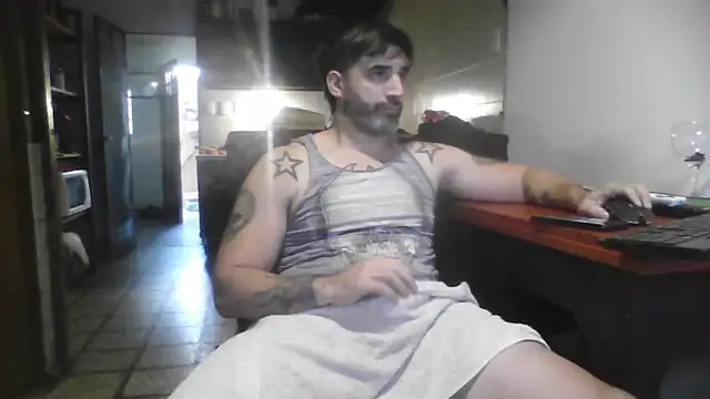 Snapshot of ozzypsico13 chatting on December 13, 2025, 9:53 pm ozzypsico13 online show from December 13, 2025, 9:53 pm