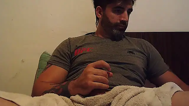 Snapshot of ozzypsico13 chatting on January 11, 2026, 3:22 am ozzypsico13 online show from January 11, 2026, 3:22 am