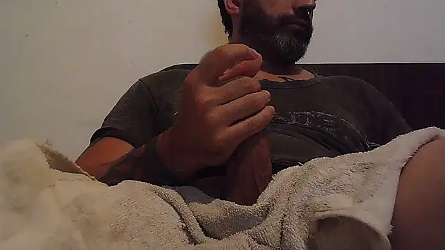 Snapshot of ozzypsico13 chatting on March 7, 2026, 4:42 am ozzypsico13 online show from March 7, 2026, 4:42 am