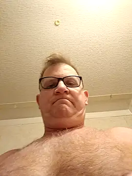 Snapshot of J83560Jason chatting on December 18, 2025, 2:23 pm J83560Jason online show from December 18, 2025, 2:23 pm