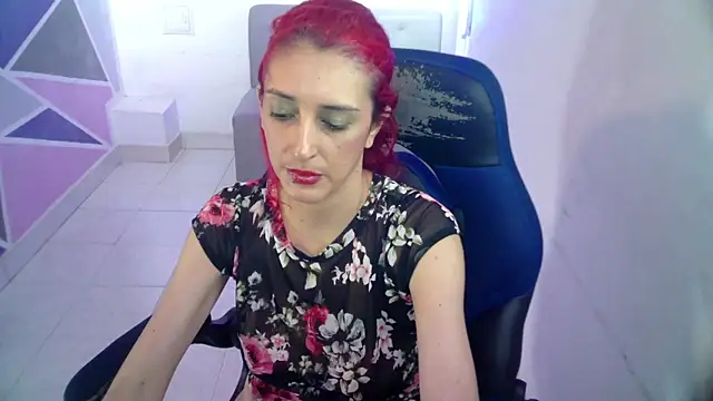 Snapshot of Ruby_Your_Milf chatting on January 8, 2025, 5:59 pm Ruby Your Milf online show from January 8, 2025, 5:59 pm