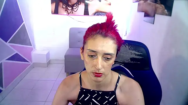 Snapshot of Ruby_Your_Milf chatting on January 22, 2025, 2:48 am Ruby Your Milf online show from January 22, 2025, 2:48 am