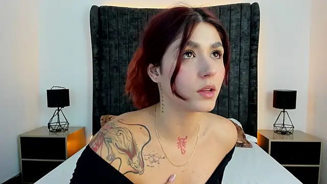 AnnyCherry  online show from November 5, 2025, 12:54 am